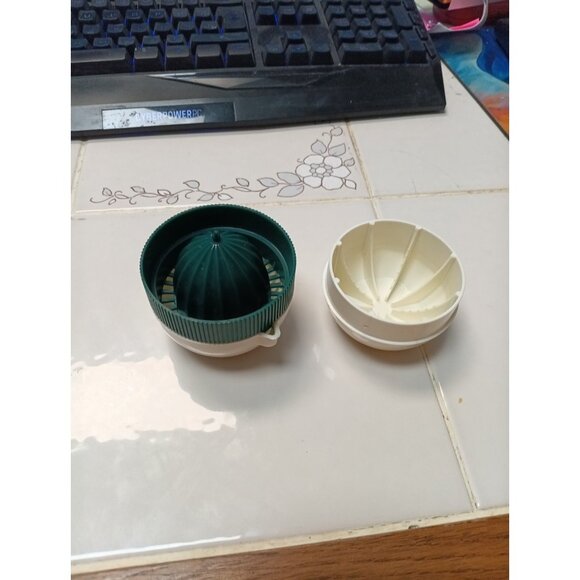 Graham Kerr Orange Citrus Juicer Progressive International - Picture 2 of 2